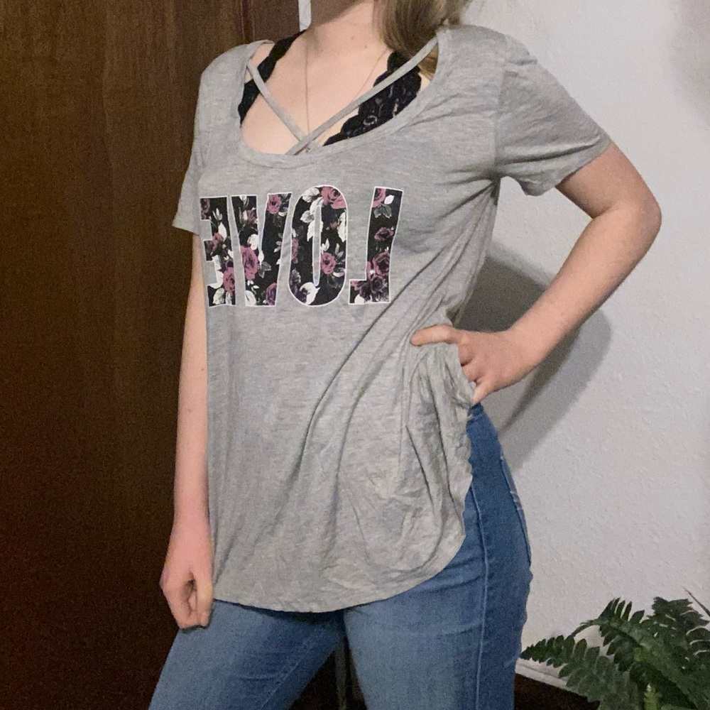 Shiela Rose T-shirt